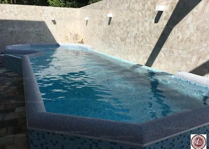 Fenyvesi Appartamento *